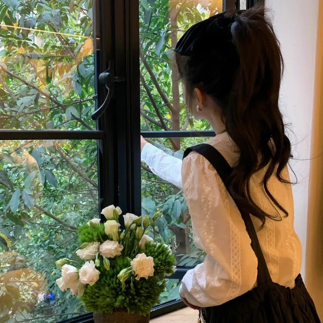 飞女黛丝 在线观看